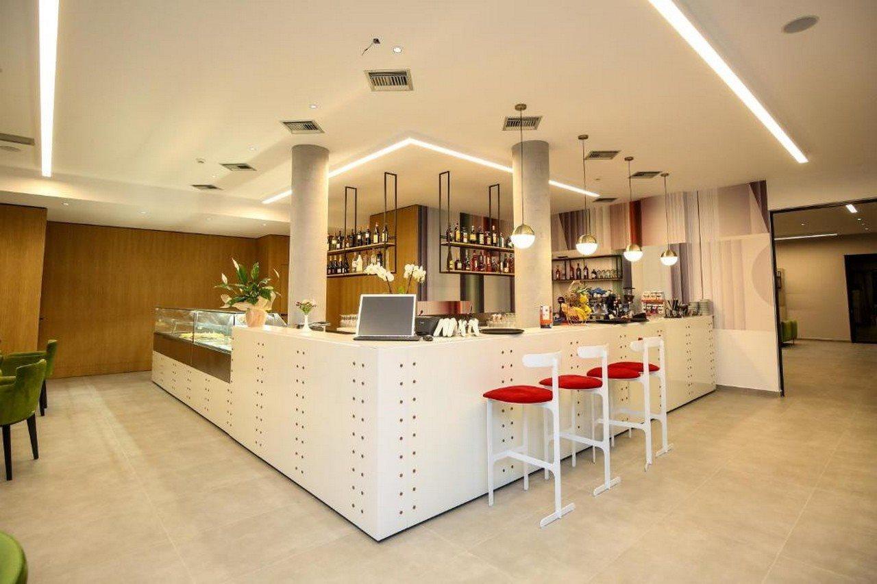 Regina Garden Vlorë Екстериор снимка